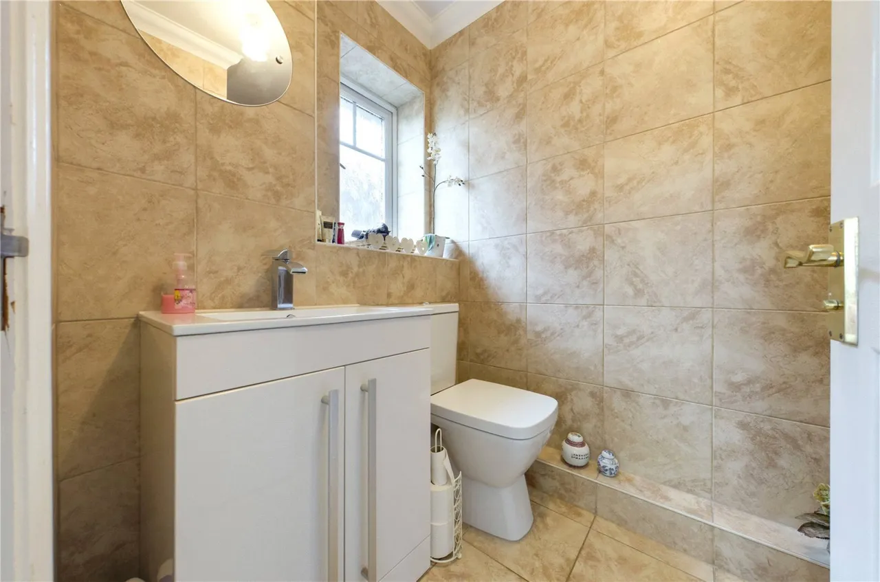 Swan Drive, Aldermaston, RG7, photo 8
