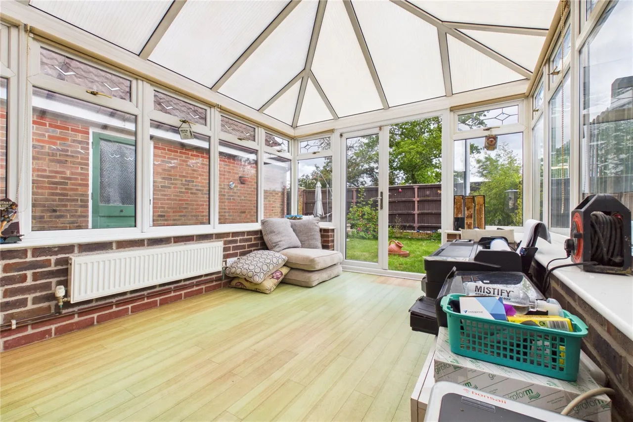 Swan Drive, Aldermaston, RG7, photo 11