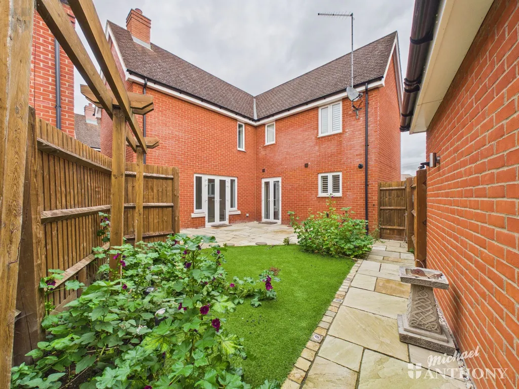 The Warren, Aylesbury, HP18, photo 14