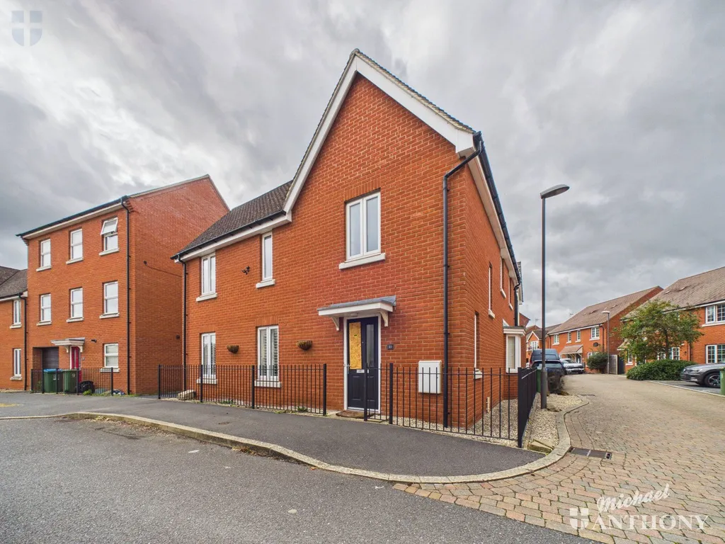The Warren, Aylesbury, HP18, photo 15