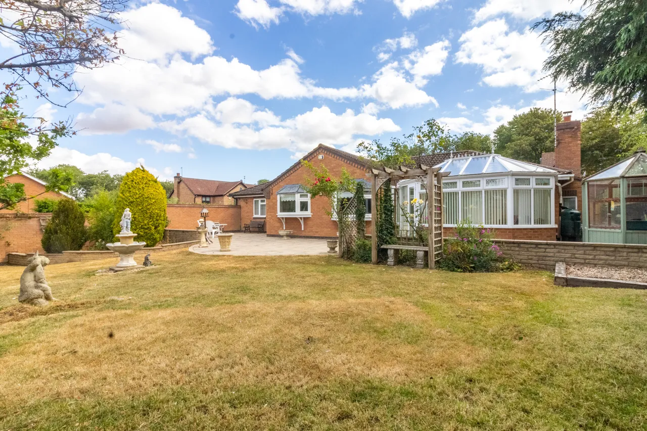Pulford Drive, Thurnby, Leicester, Leicester, LE7 9UQ, photo 33