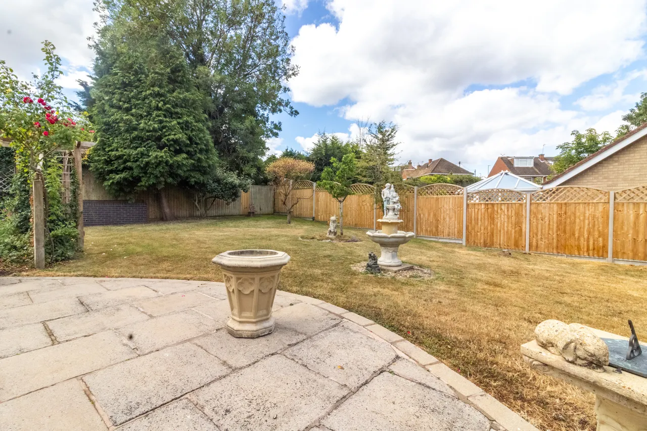 Pulford Drive, Thurnby, Leicester, Leicester, LE7 9UQ, photo 27