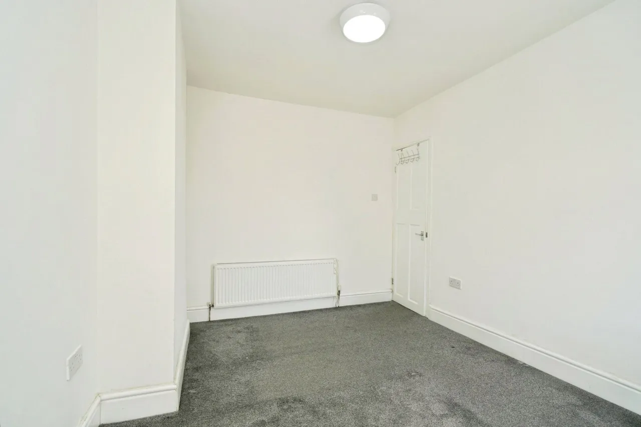 Lostock Avenue, Warrington, Cheshire, WA5, photo 12