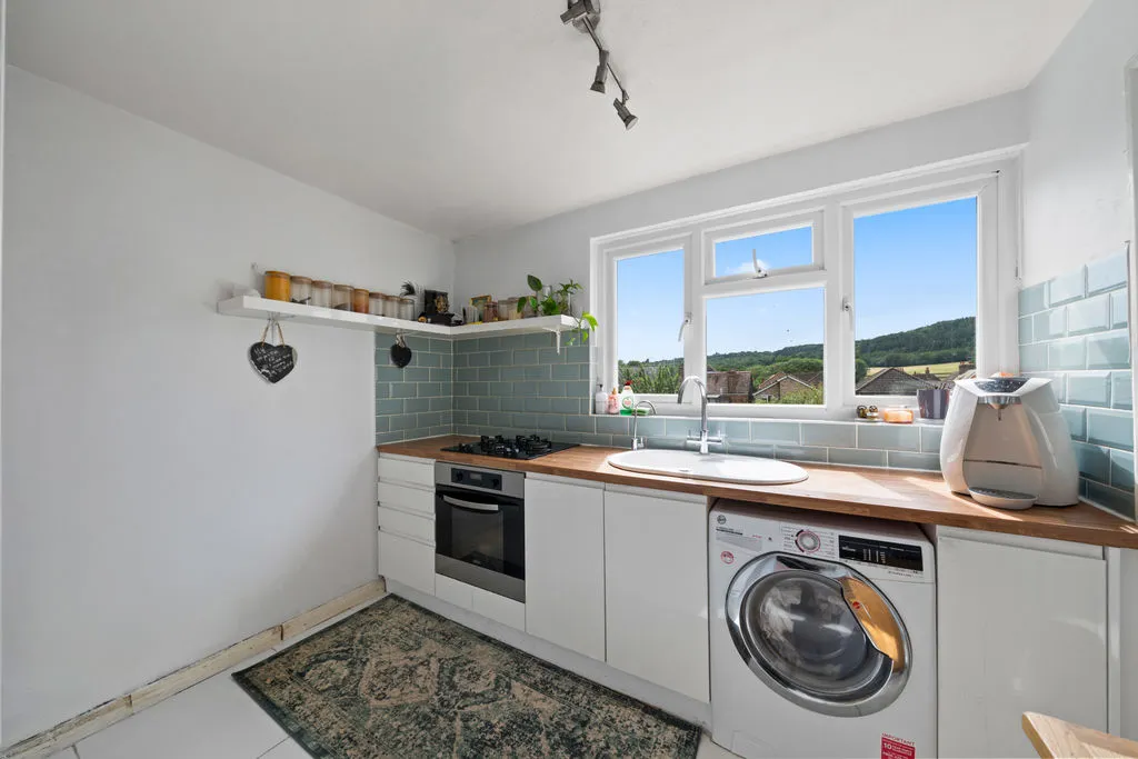 Horsham Road Holmwood, Dorking RH5 4NE, photo 6
