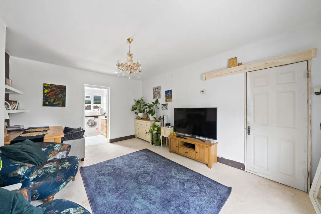 Horsham Road Holmwood, Dorking RH5 4NE, photo 4
