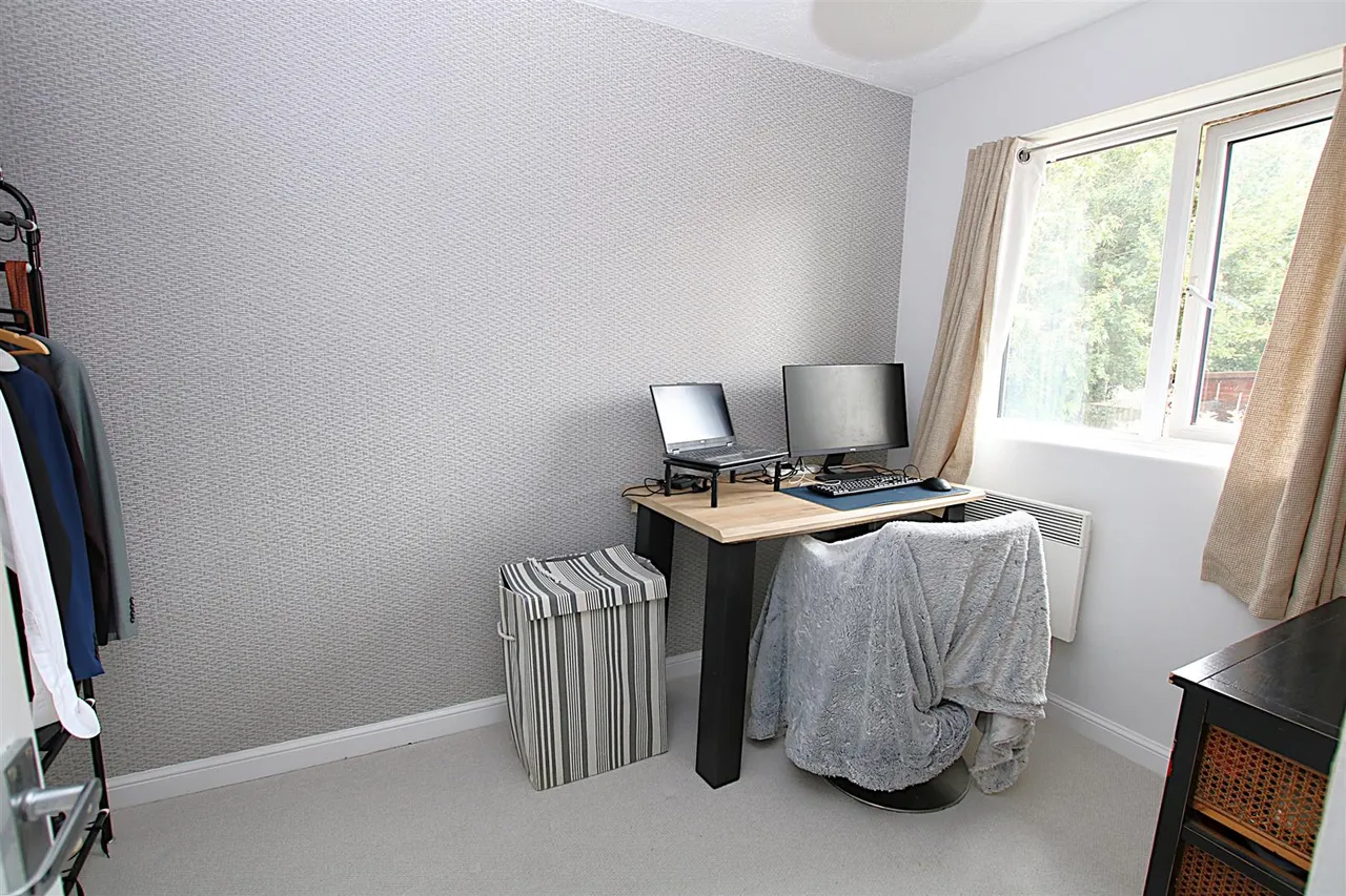 Shard Close, East Hunsbury, photo 10