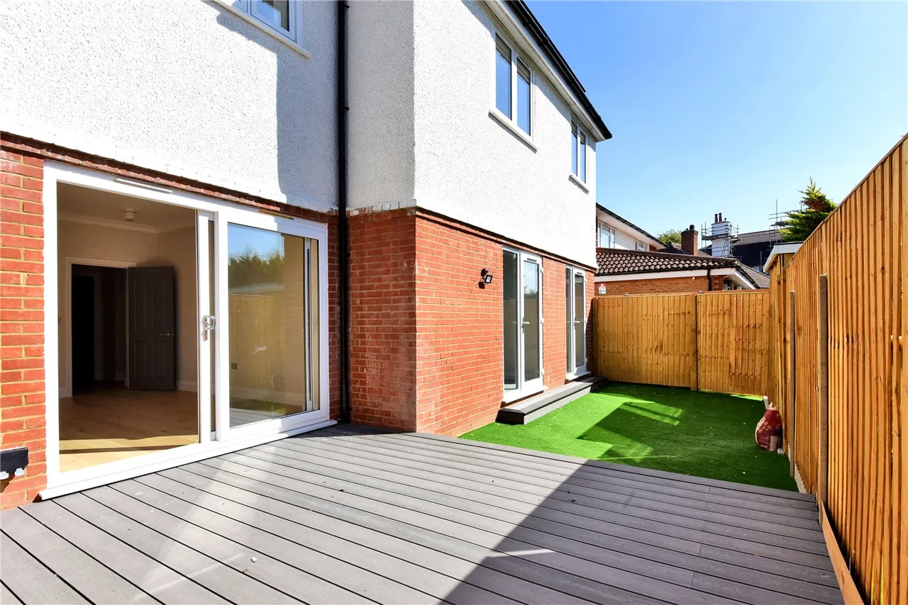 Holly Oak Close, Cheam, Sutton, SM2, photo 2