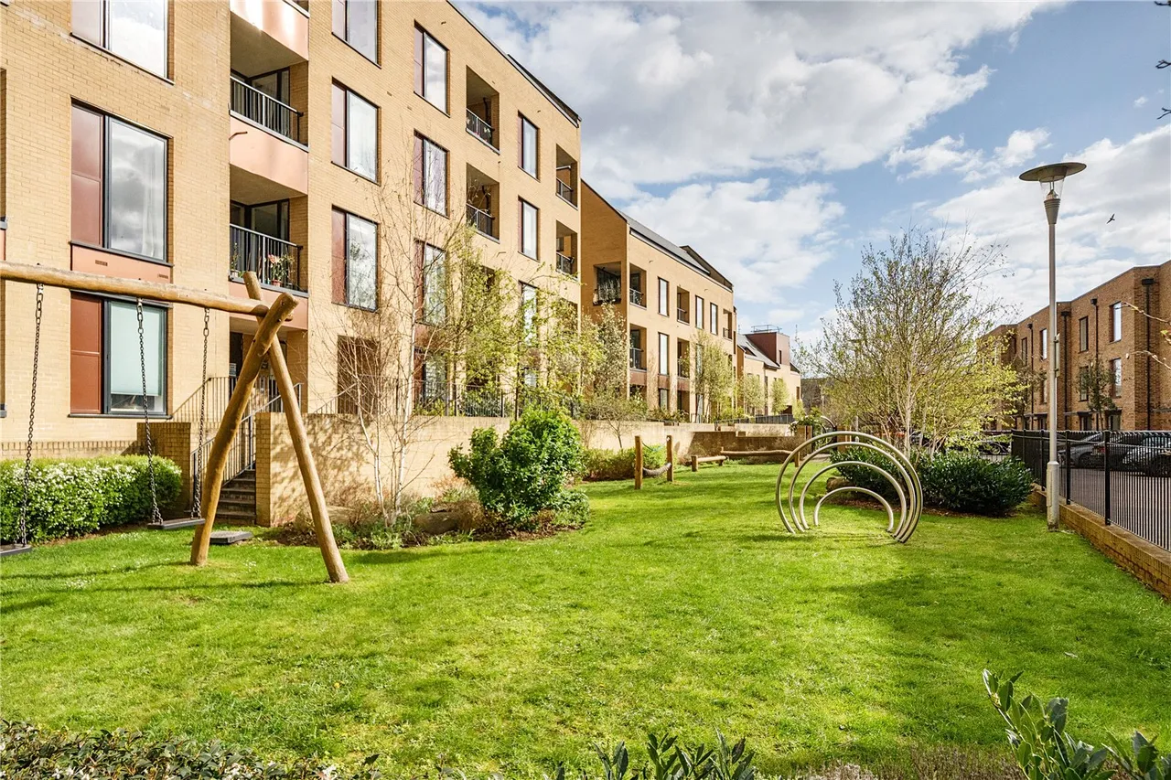 Highbrook House, 49 Quayle Crescent, London, Greater London, N20 0DY, photo 28
