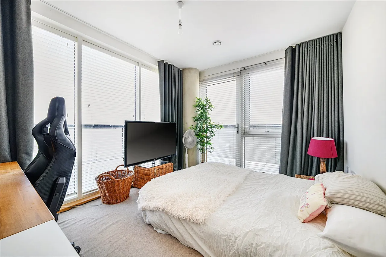 Highbrook House, 49 Quayle Crescent, London, Greater London, N20 0DY, photo 9