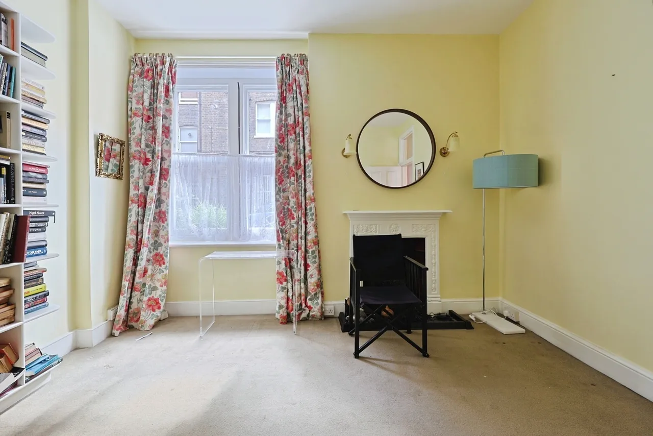 Prince of Wales Drive, London, SW11, photo 10