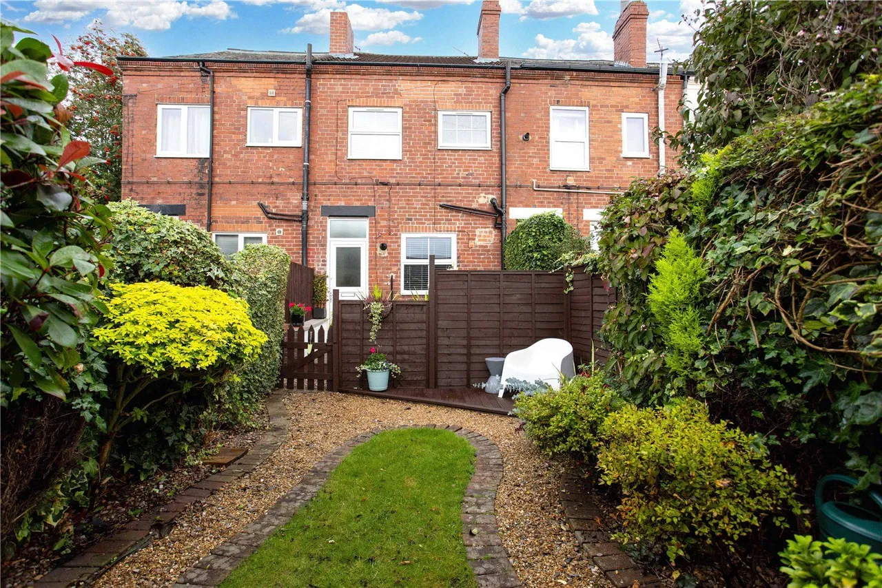 Coronation Street, Carlton, WF3, photo 8
