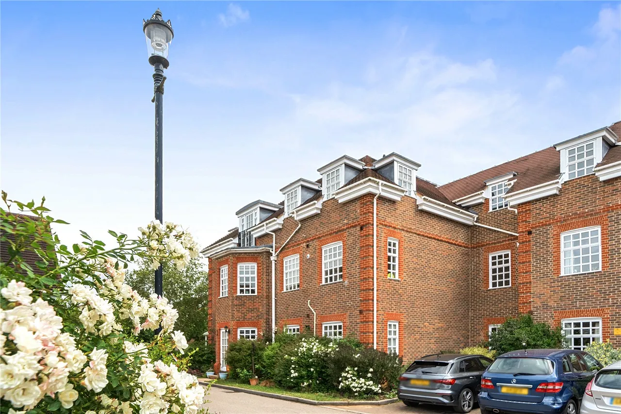 Castle Village, Berkhamsted, photo 13
