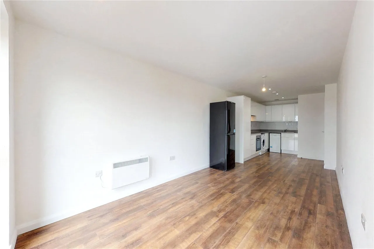 1 bed flat for sale, Stoke Road, Slough, SL2