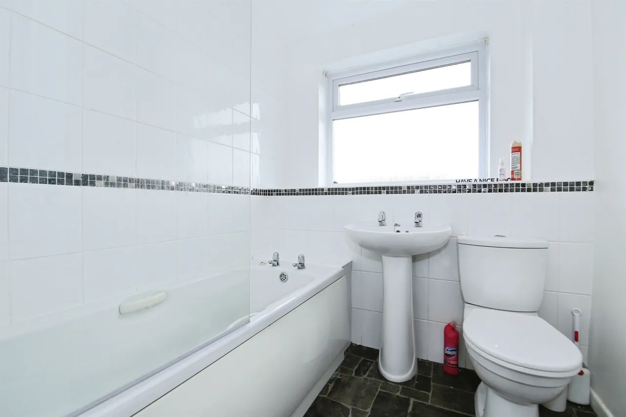 Grounds Way, Peterborough, PE7, photo 13