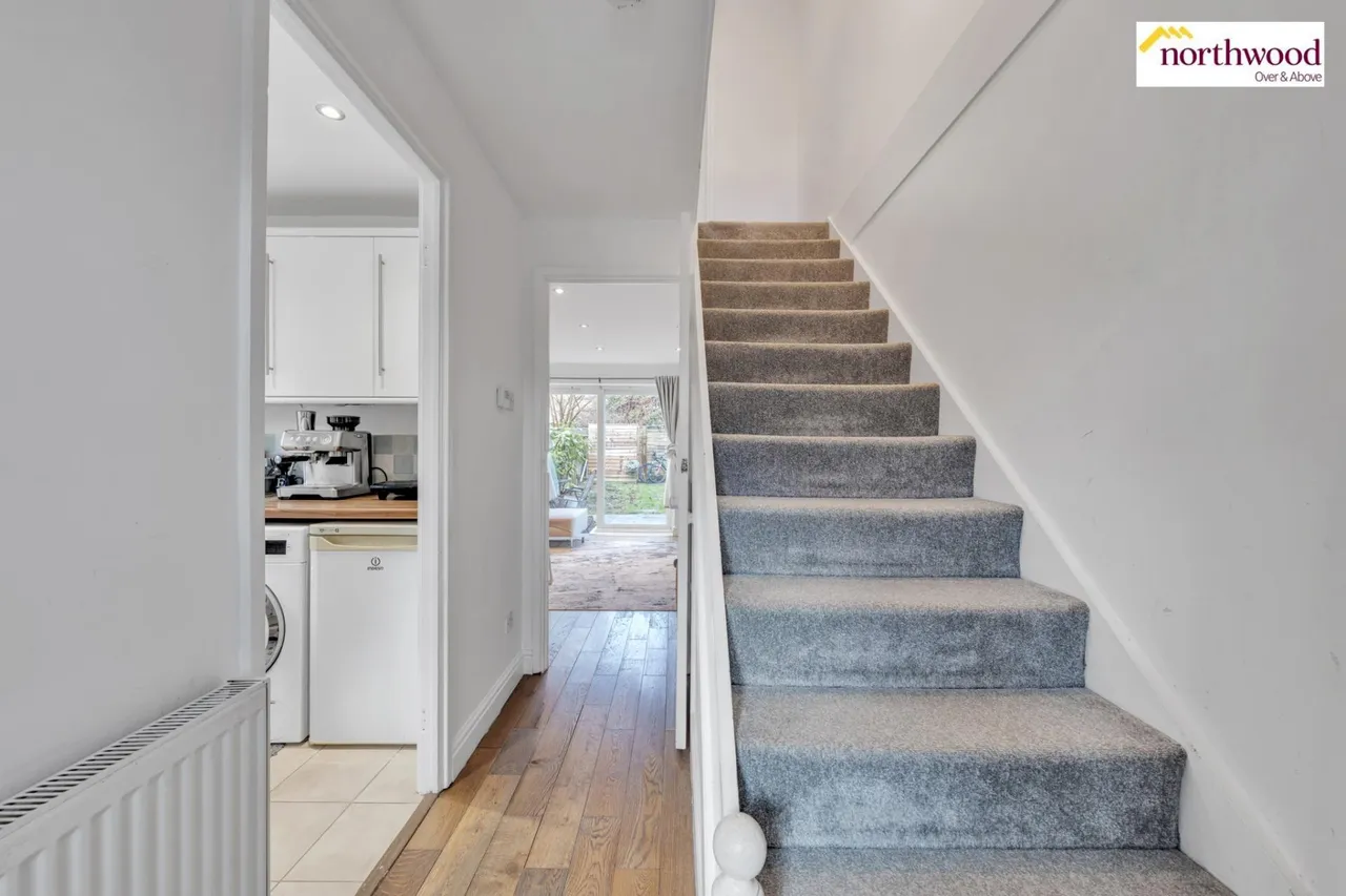 Greensward, Bushey, WD23, photo 5
