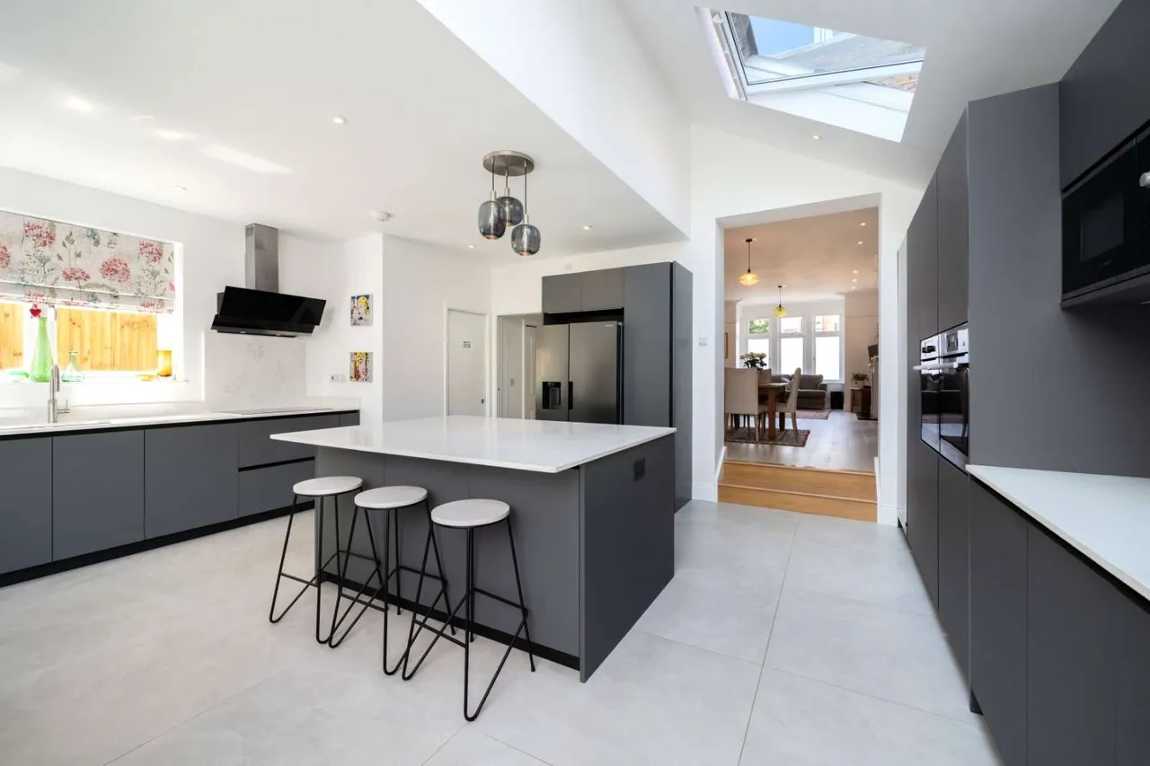 Kings Road, Wimbledon, London, SW19 8PL, photo 8