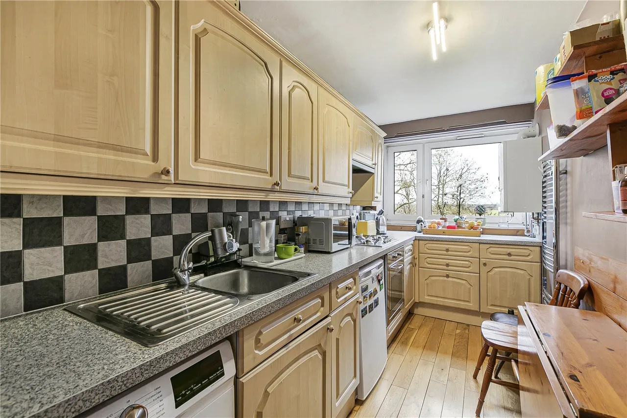 Tunworth Crescent, London, SW15, photo 8