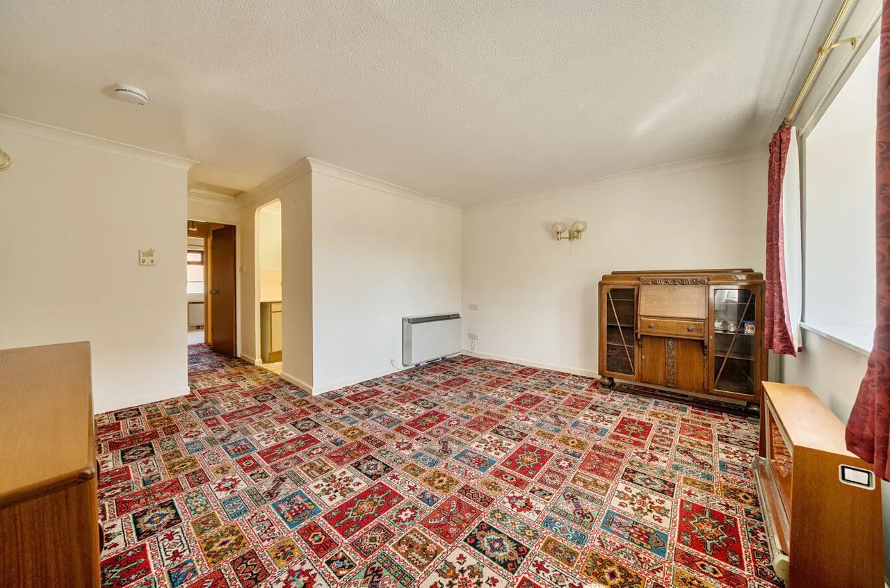 Goswell Close, Street, BA16, photo 8