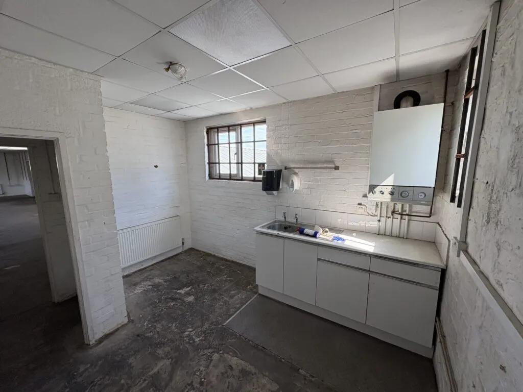 Ashgrove Industrial Estate - Bromley - Kent - BR1, photo 8