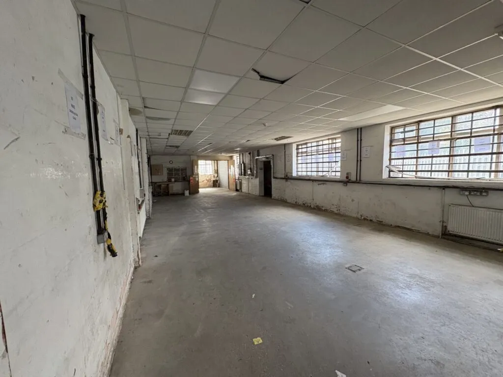 Ashgrove Industrial Estate - Bromley - Kent - BR1, photo 6