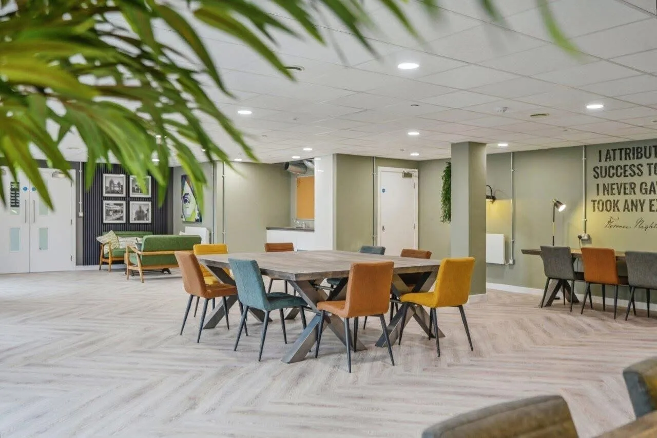 Walton House, DE1, photo 10