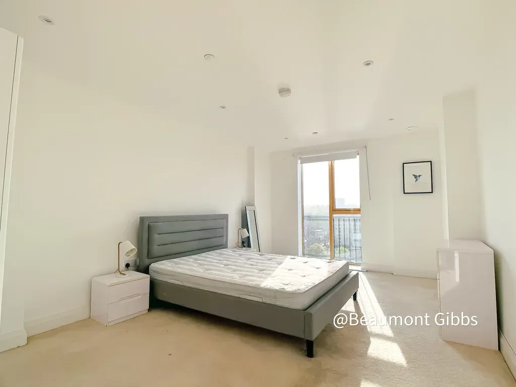 Wellington Street, Woolwich, SE18, photo 6
