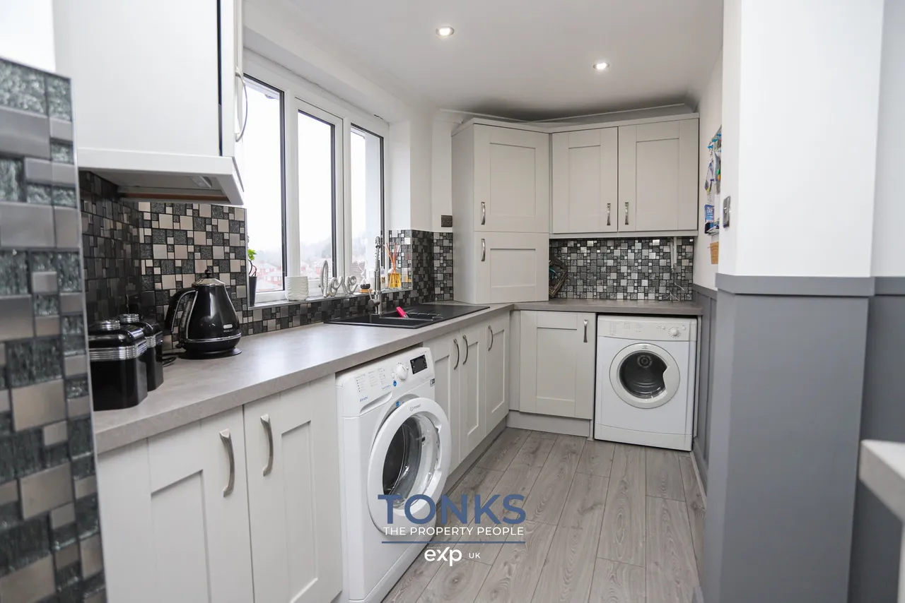 Station Road, Cradley Heath, B64, photo 7