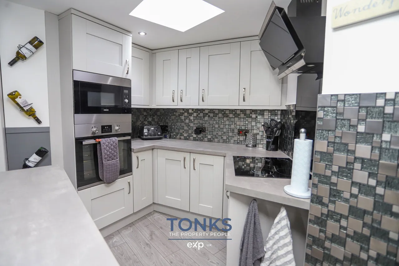 Station Road, Cradley Heath, B64, photo 8