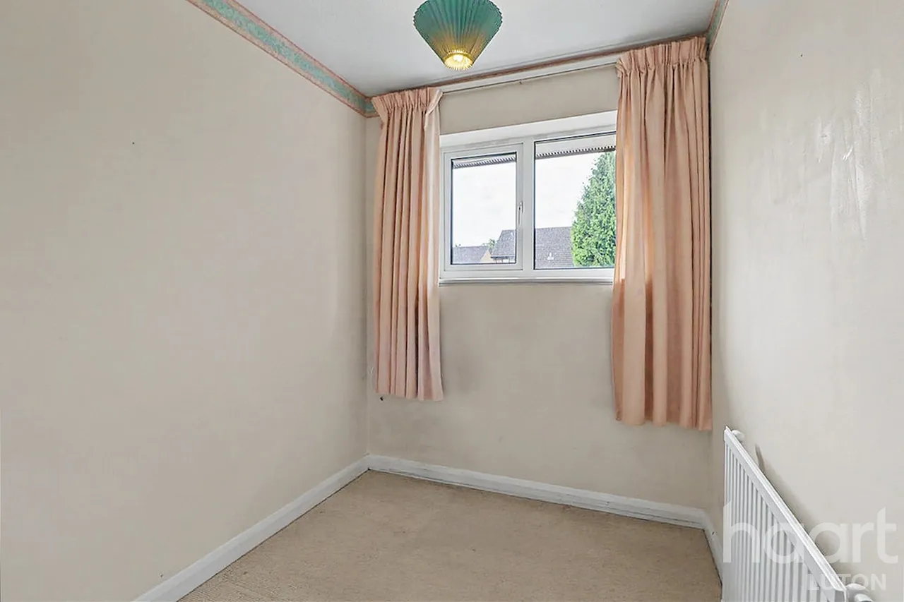 Huckleberry Close, Luton, LU3, photo 9