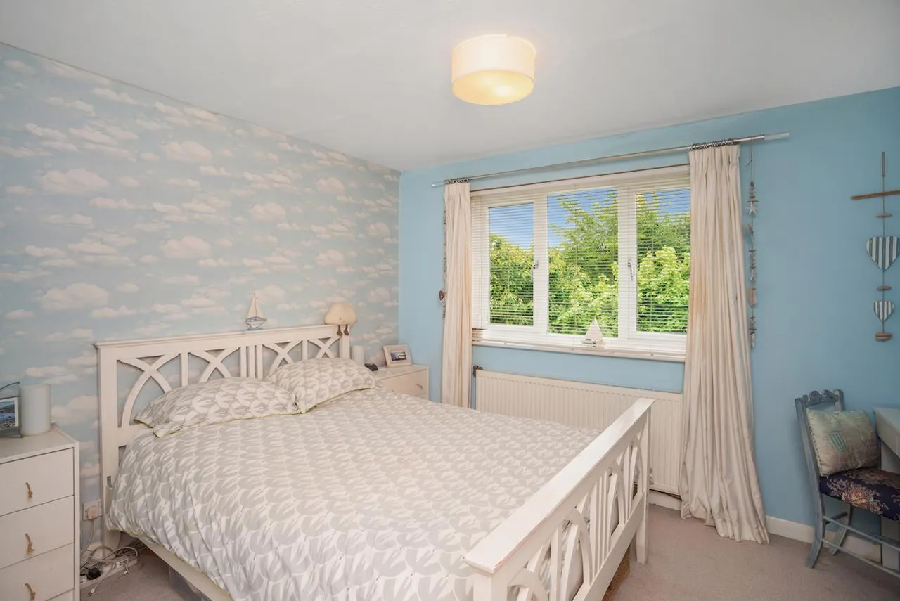 Kimble Close, East Hunsbury, photo 12