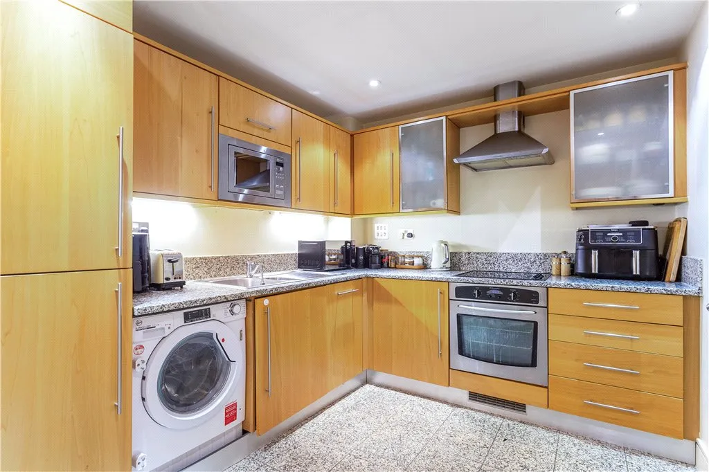 Cayenne Court, London, SE1, photo 6