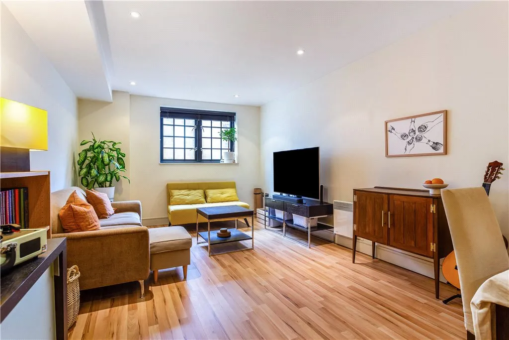 1 bed flat for sale — Cayenne Court, London, SE1