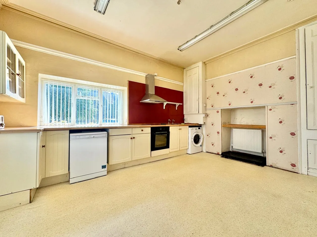 The Strand, Builth Wells, Powys, LD2 3BG, photo 7