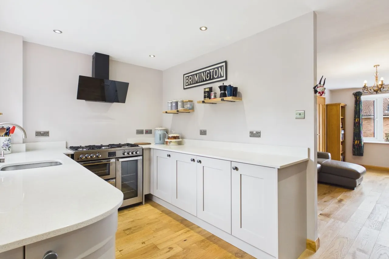 Pinewood Close, Pocklington, YO42, photo 6