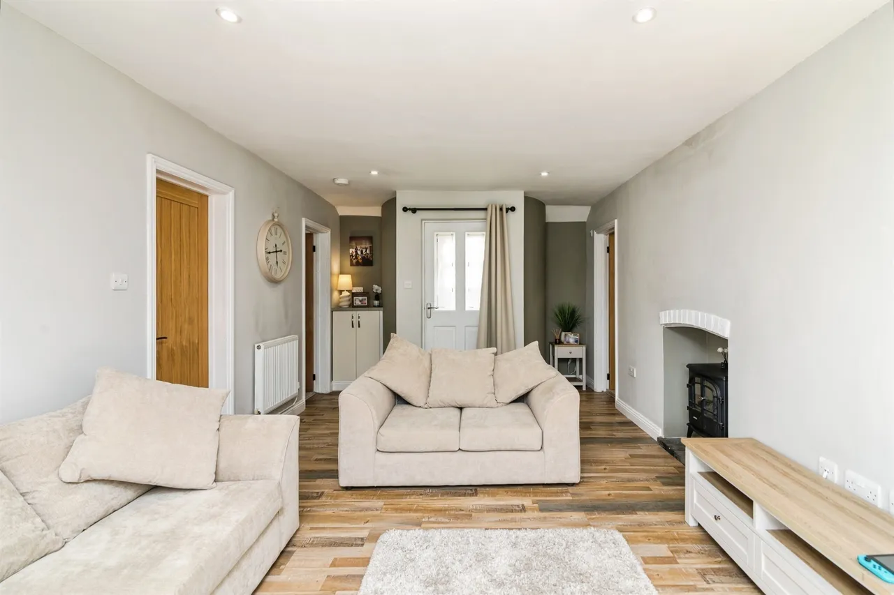 Oulton Street, Oulton, Lowestoft, photo 9