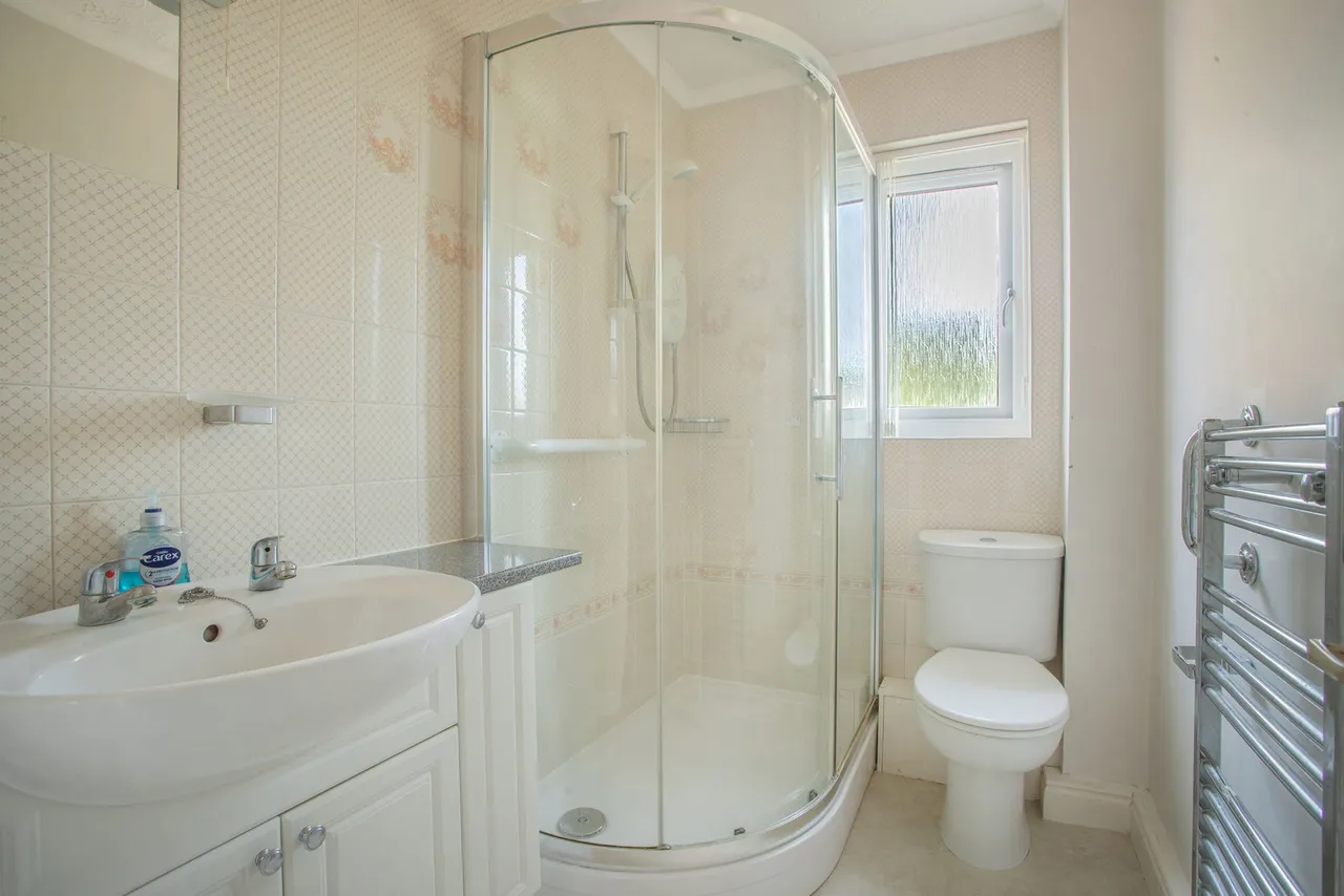 Clarence Court, Wotton-under-Edge, photo 6