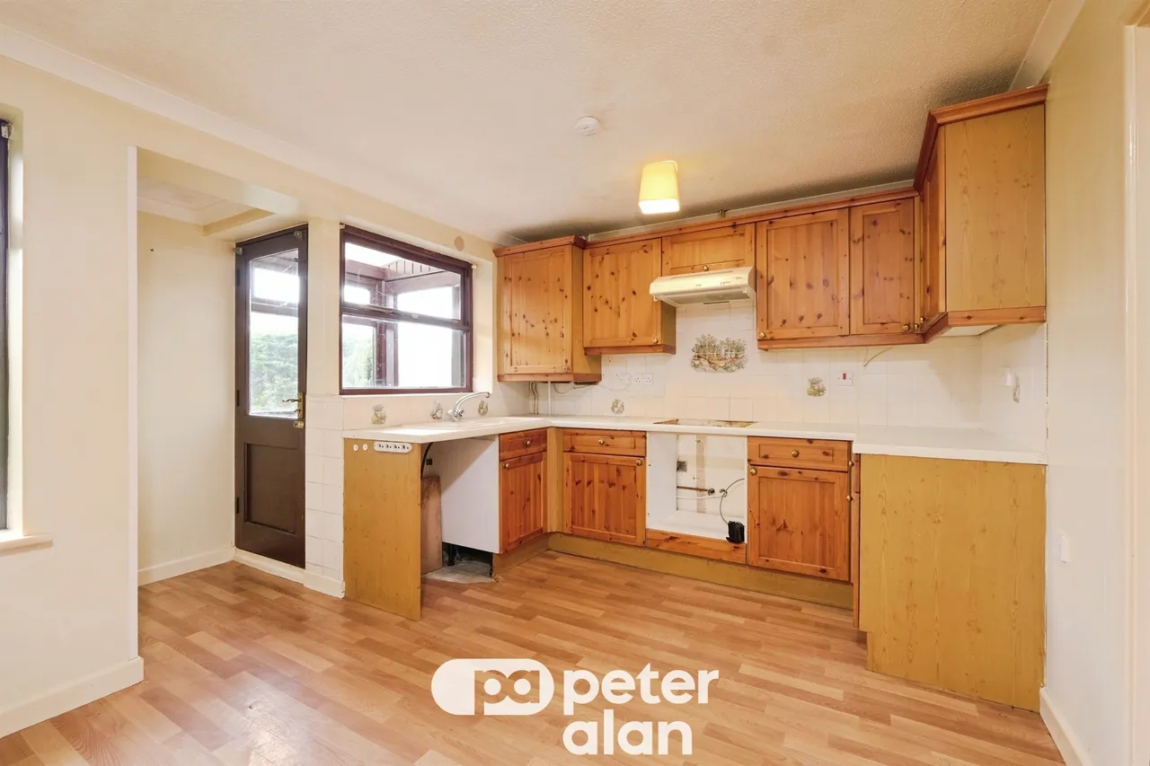 Grosmont Close, Monmouth, NP25, photo 2