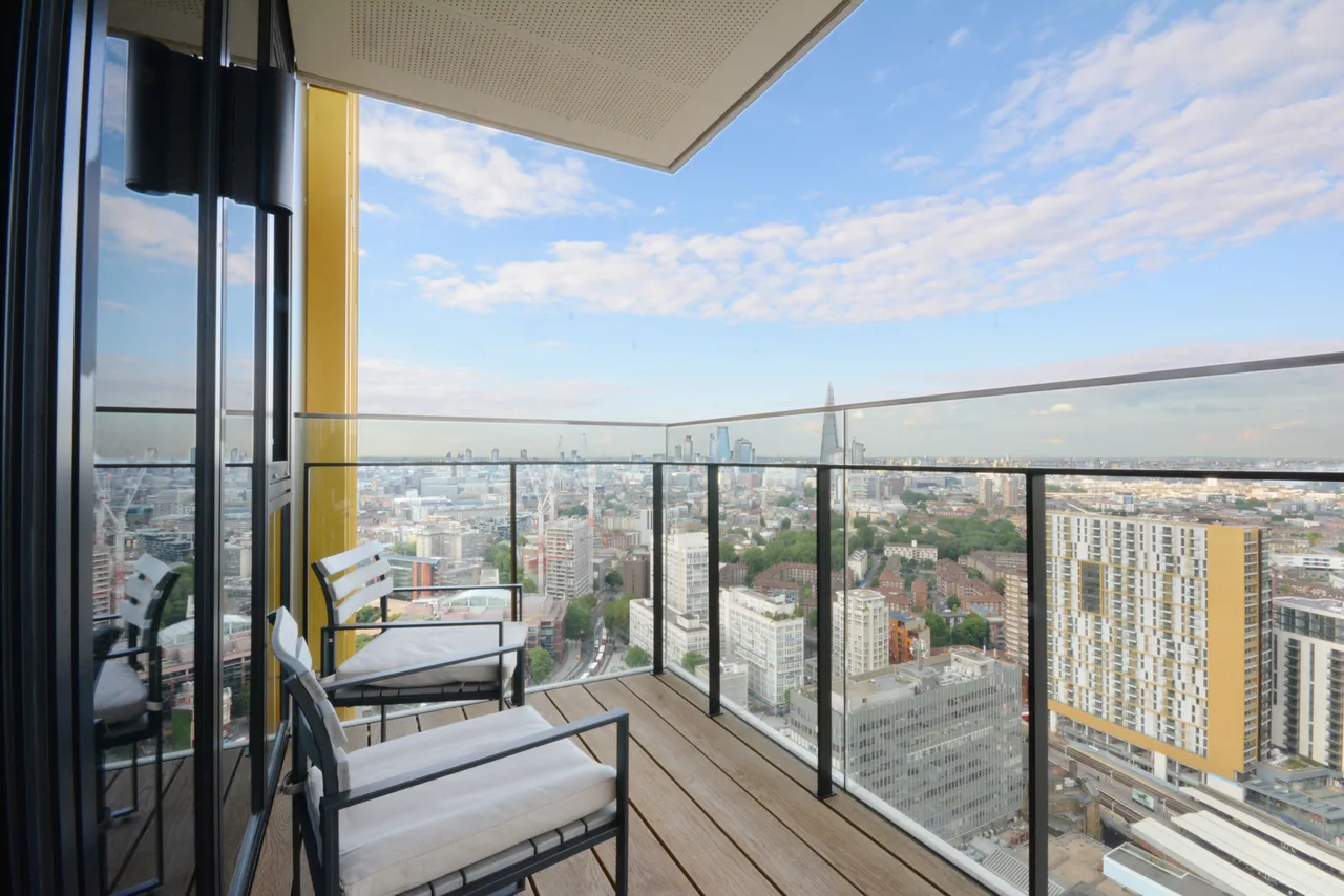 Apartment 3301, One The Elephant, 1 St Gabriel Walk, London, photo 6
