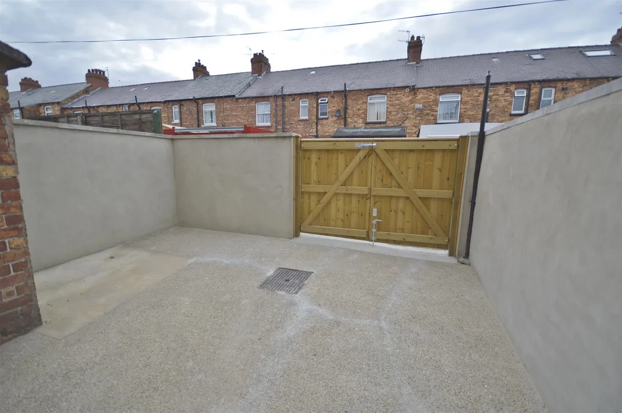 Mayville Avenue, Scarborough YO12 7NP, photo 24
