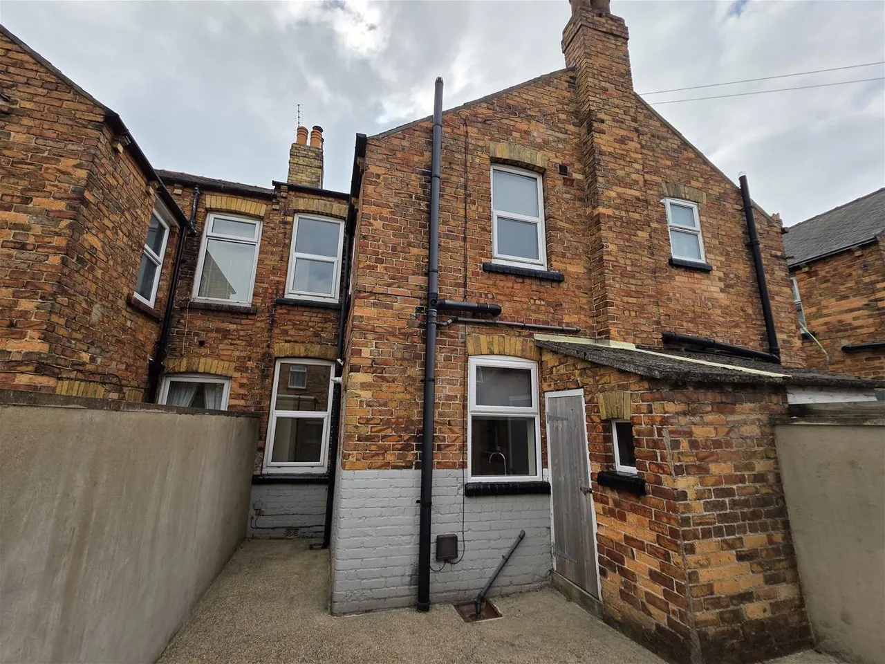 Mayville Avenue, Scarborough YO12 7NP, photo 22