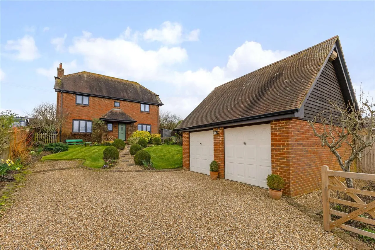 4 bed house for sale, Hurstbourne Priors, Whitchurch, RG28