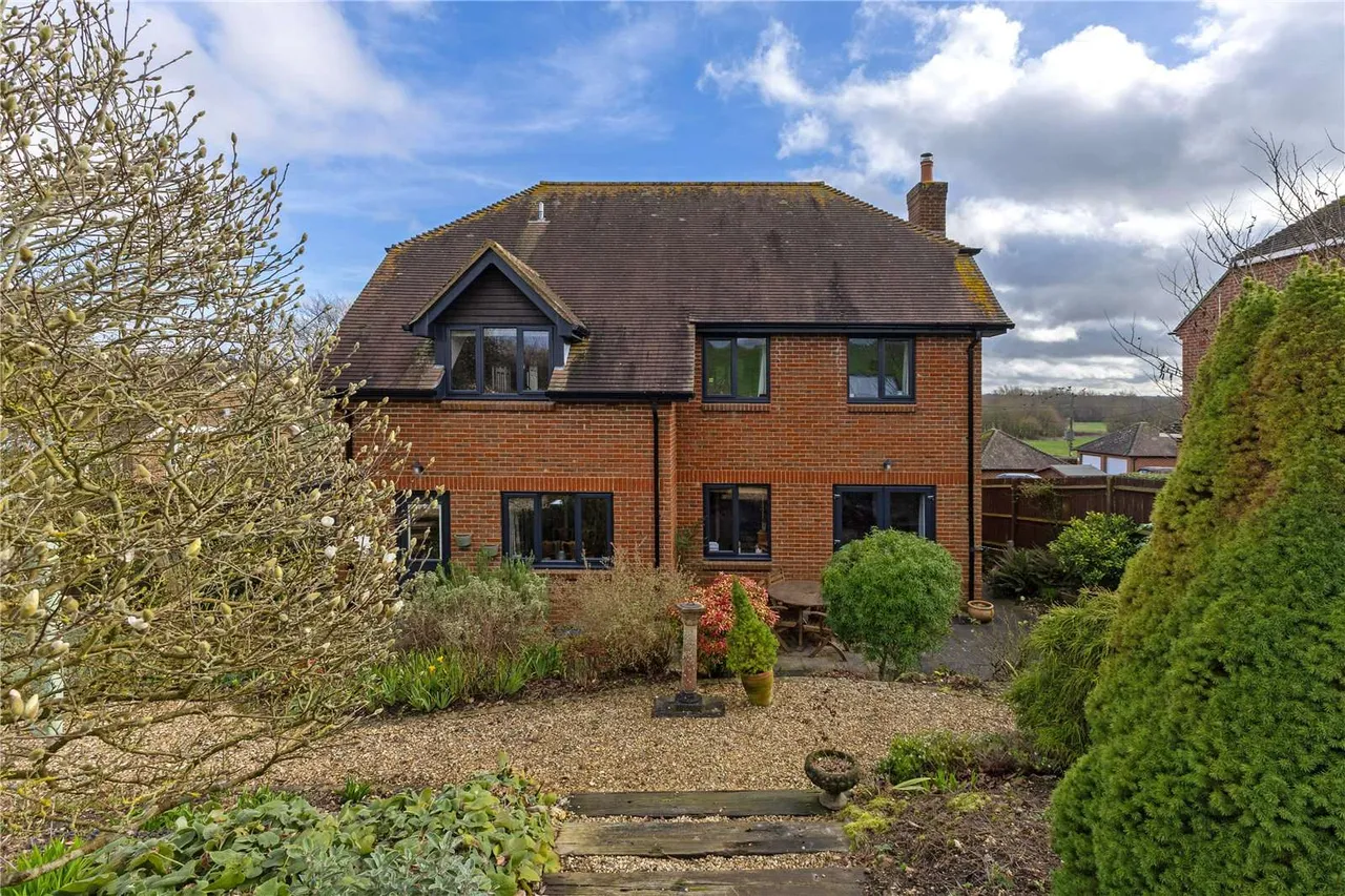Hurstbourne Priors, Whitchurch, RG28, photo 16