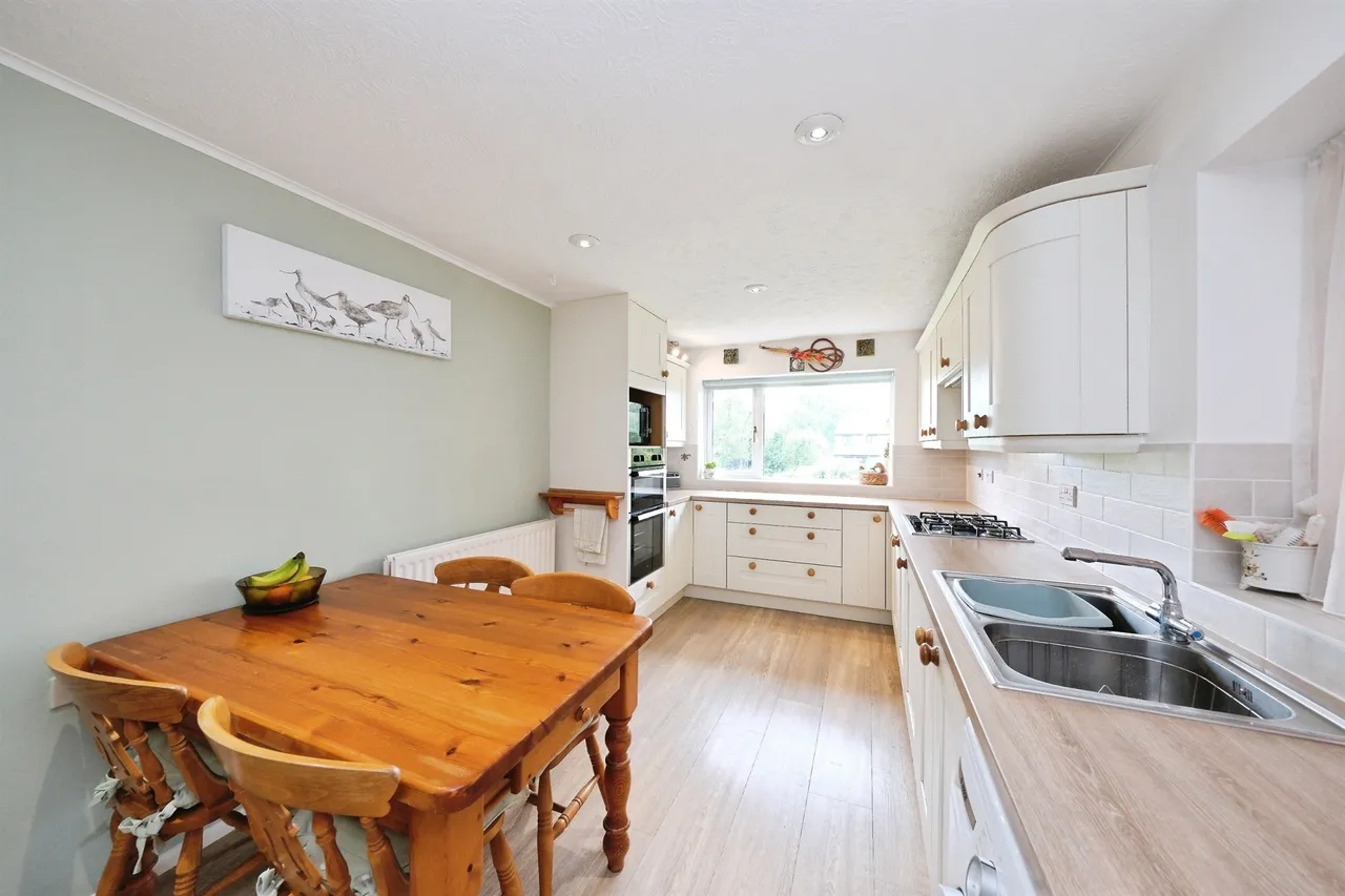 Dale Close, Fritchley, DE56, photo 3