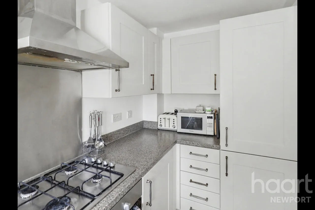 Cold Mill Road, Newport, NP19, photo 4