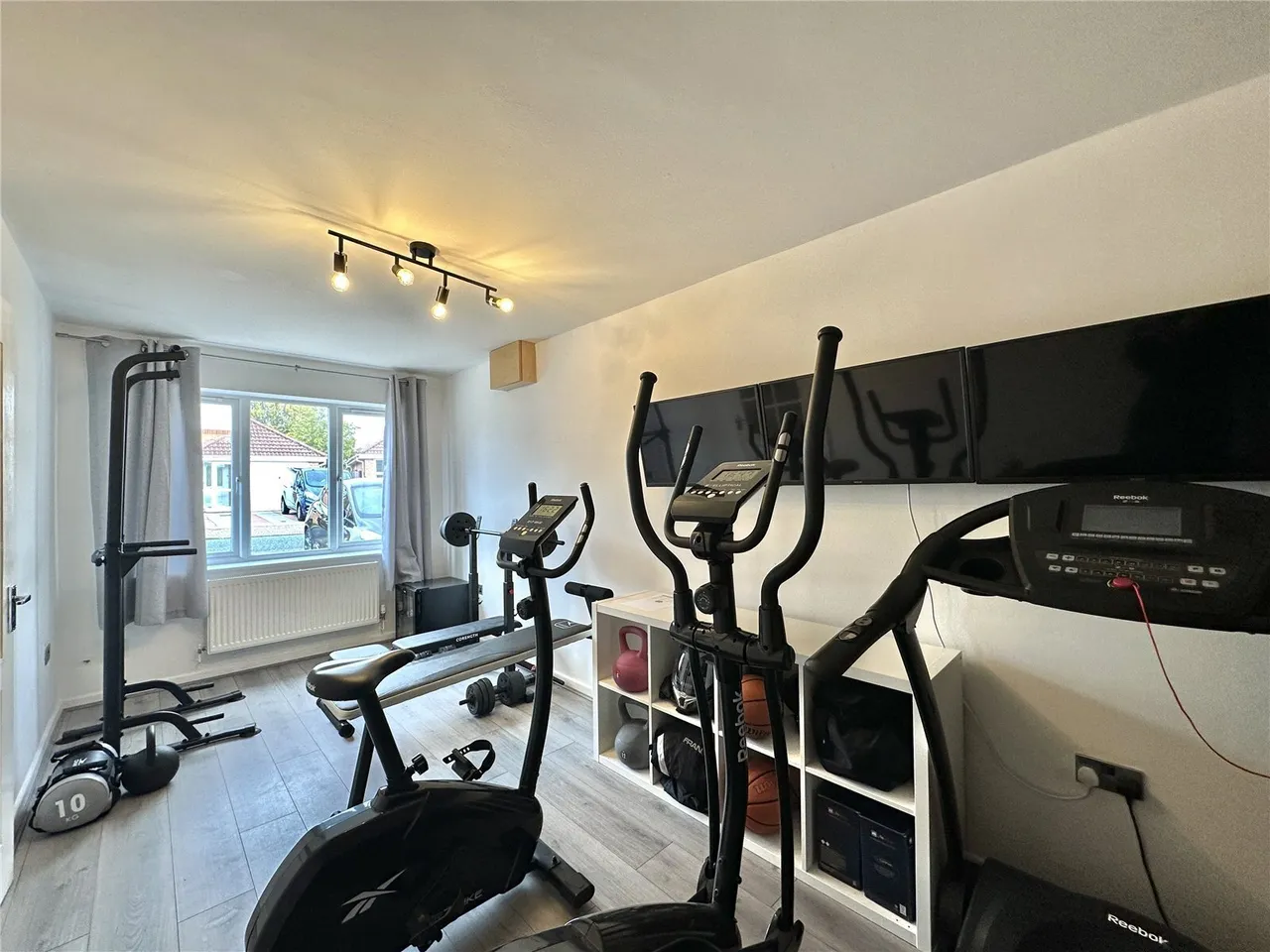 Wallsend Court, Widnes, WA8, photo 12
