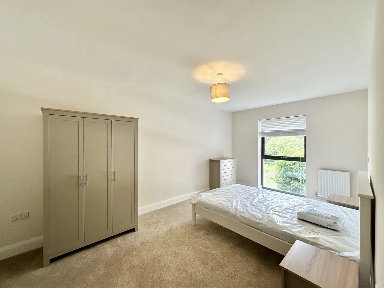 Waterside House Woodley Headland, Milton Keynes, MK6, photo 5