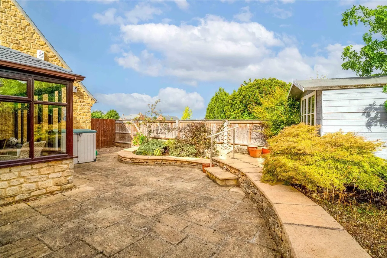 Wheatfield Court, Mickleton, GL55, photo 13