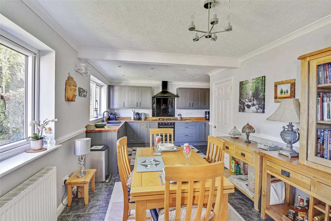 Marist Way, Barnstaple, EX32, photo 4