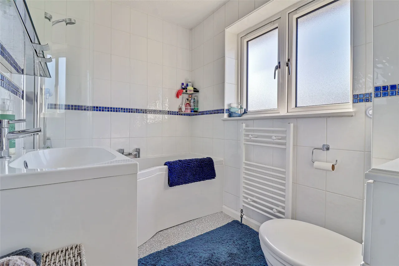 Marist Way, Barnstaple, EX32, photo 16