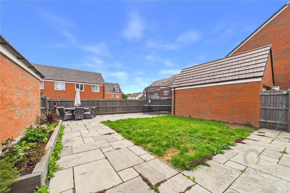 York Way, Harlestone Manor, NN5, photo 9
